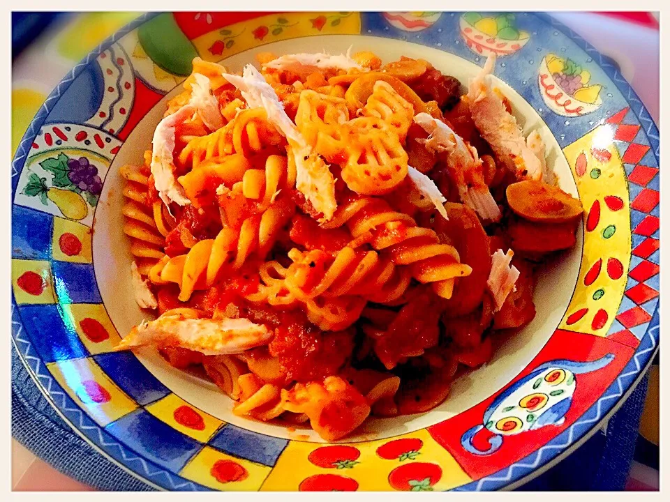 Spicy Sausage Xmas Reindeer Pasta With Turkey Shreds|Boobooさん