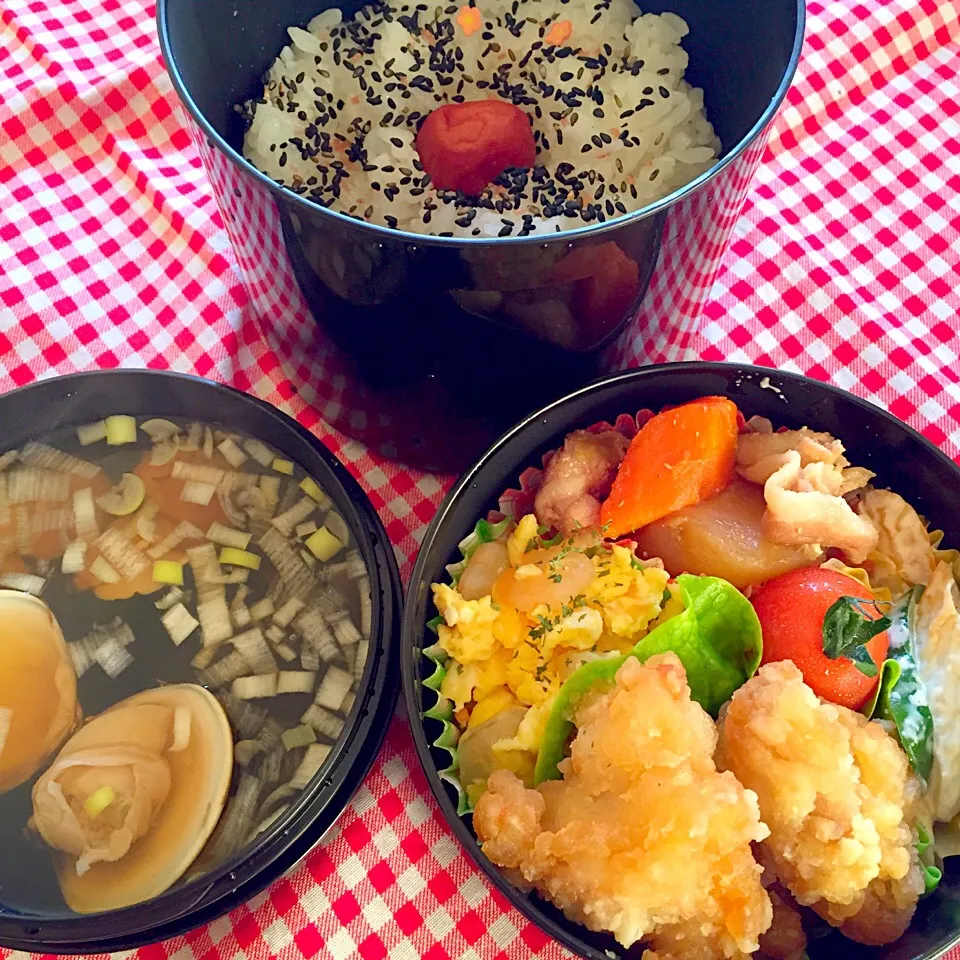 エビと玉子ってホント合うよね〜今日はいい天気だ！弁当|ちもこさん