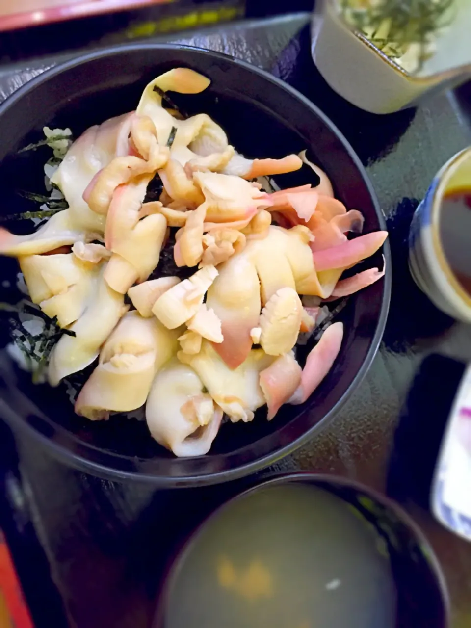 青森県三沢ほっき丼|901さん