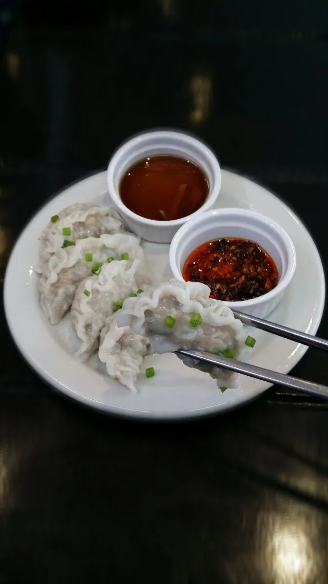 pork dumplings|geoff ledesmaさん