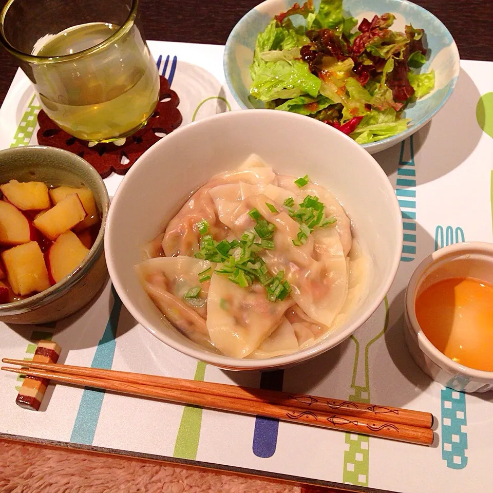 サンマの蒲焼き缶入り水餃子と、さつまいものはちみつレモン煮|かぴこさん