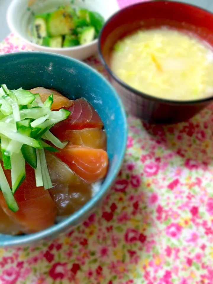 Snapdishの料理写真:漬け丼🎶|Haruka*さん