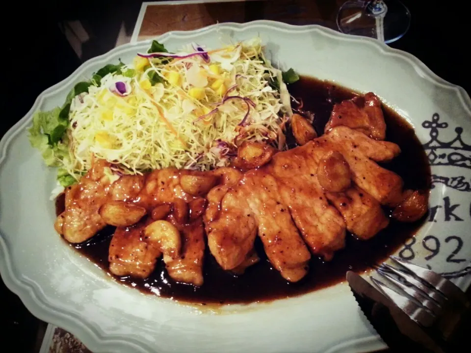 四日市風トンテキ♪　Pork steak with garlic soy sause.|BUBUさん