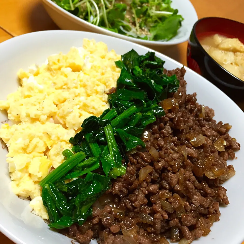 Snapdishの料理写真:三色丼|カウンター嬢さん