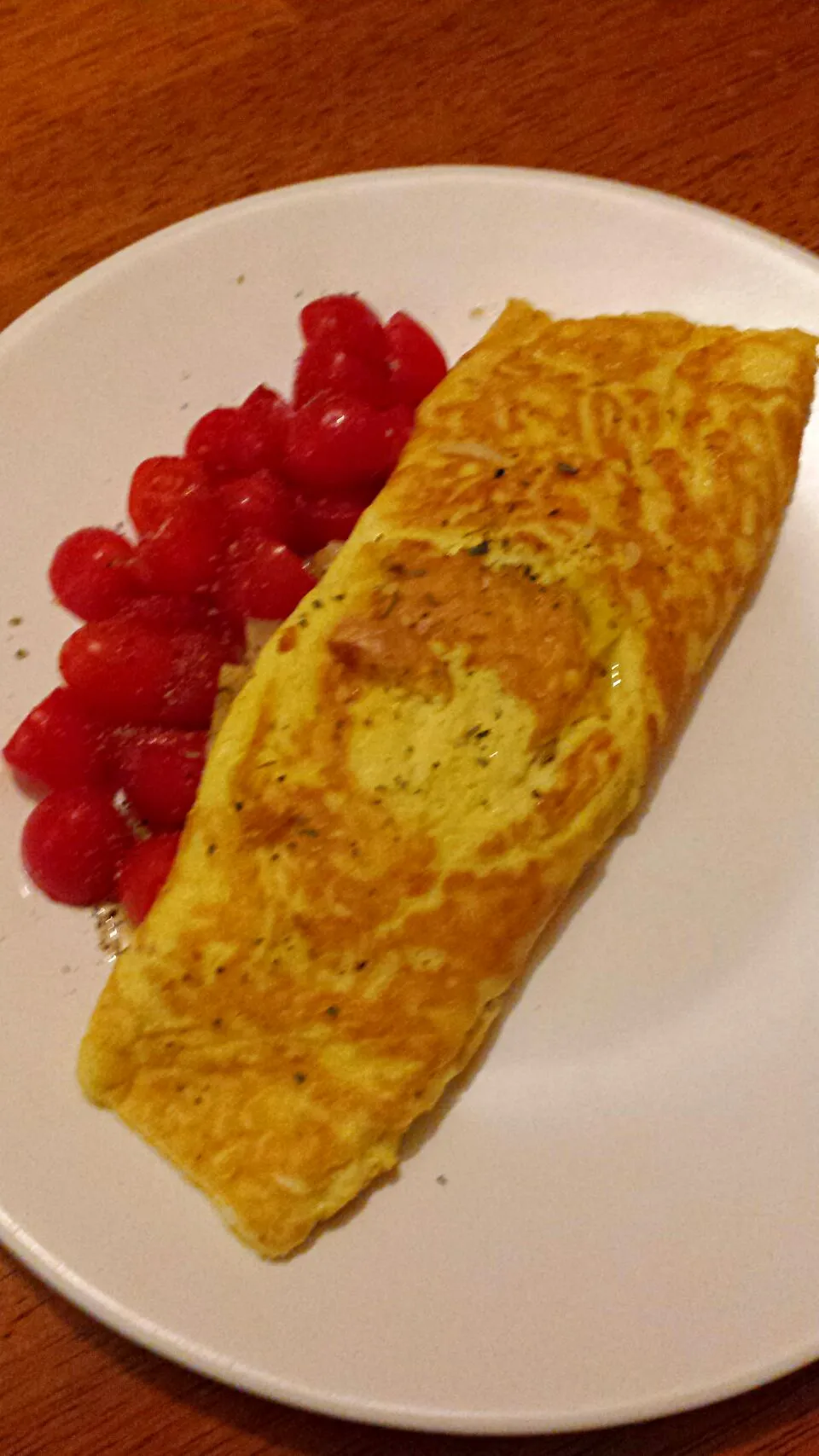 Snapdishの料理写真:Herbs De Provence and Gruyere Omelette|Staceyさん