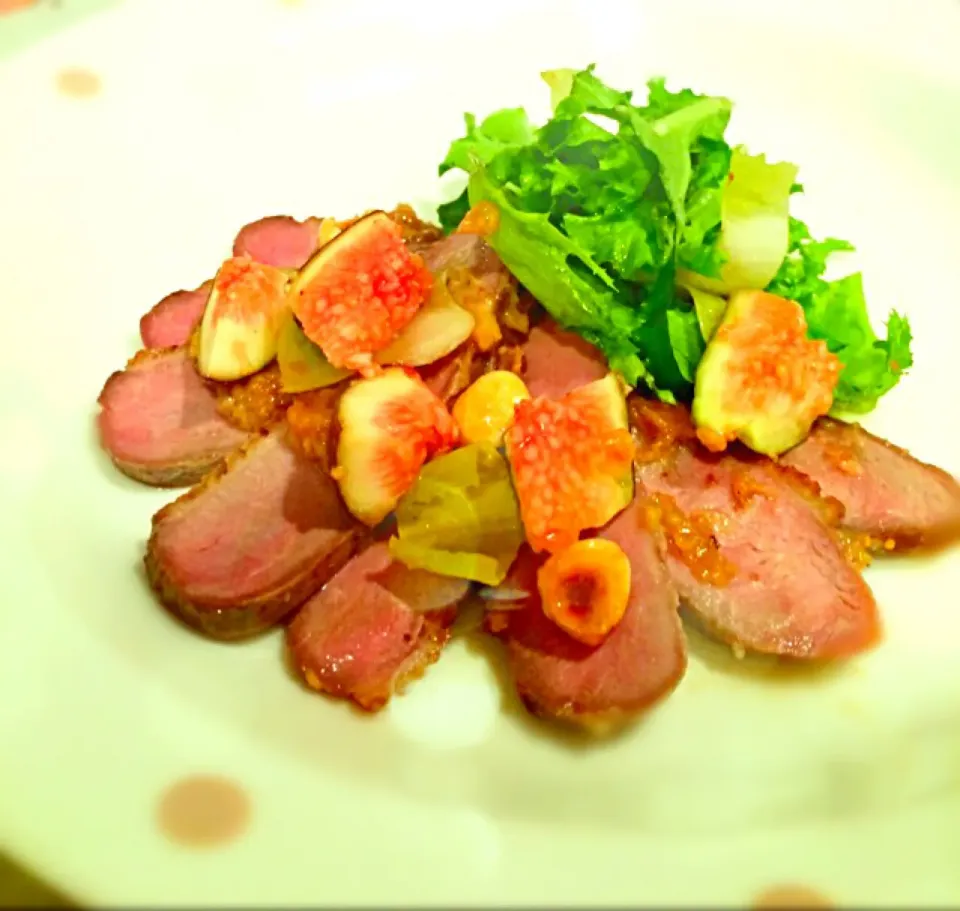 Grilled wild duck with fig, hazel nuts and miso sauce|Moeさん