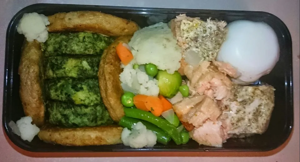 bento 🍱 for tuesday #Bento|Keryeさん