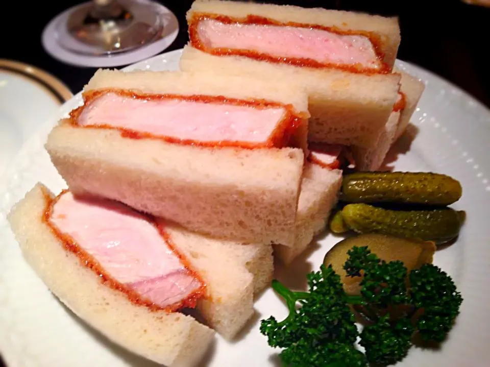 Pork cutlet sandwiches|Moeさん