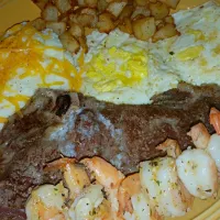 Break Fast... 
#ribEYE
#ShrimpAndGrits
#EggFriedHard 
#foodPORN 
#NomNom|PartyChef Dreさん