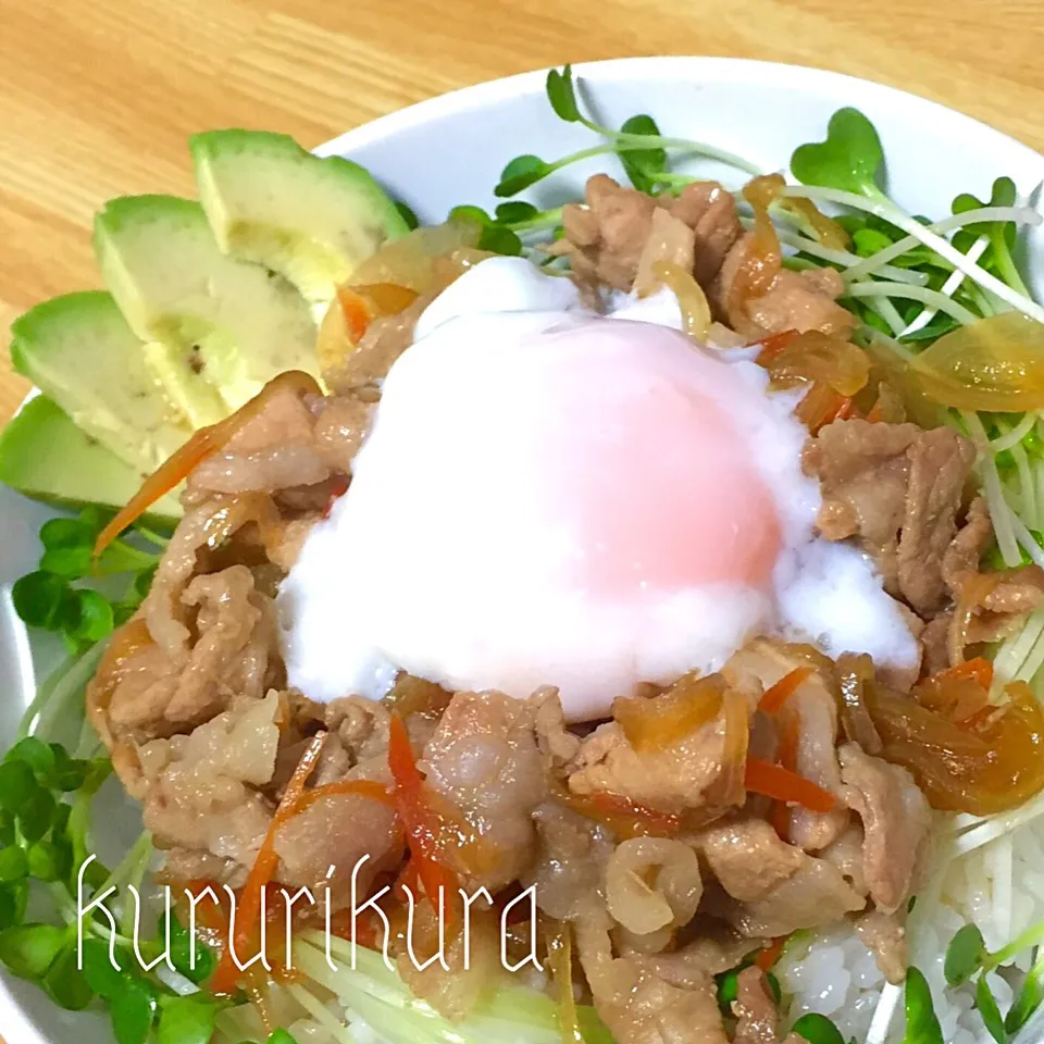 野菜たっぷり豚丼|くるりくらさん