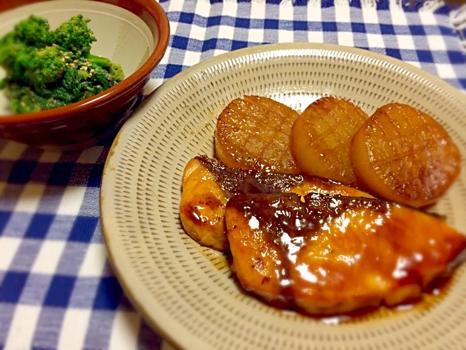 ブリ大根照り焼き風 菜の花の胡麻和え|よっしーさん