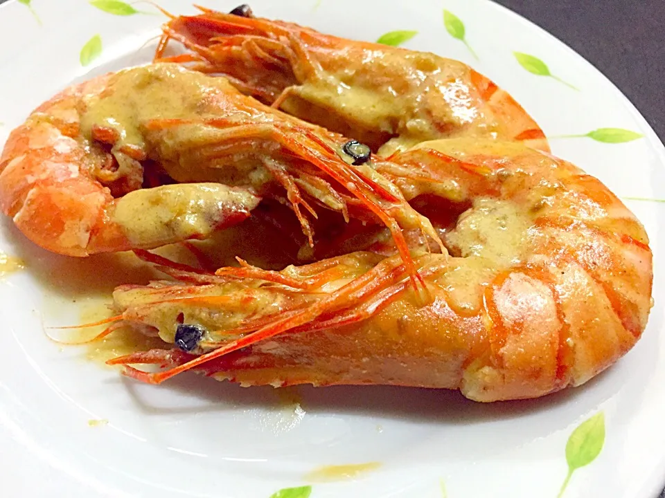 Snapdishの料理写真:Garlic Shrimp with All purpose cream. ^^|Urbano Carrolleさん