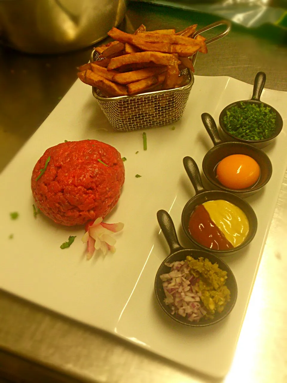 tartare de boeuf et ses petits copains|McSim Bonjeanさん