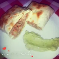 Tortillas homemade with sauce guacamole|Geraldine NO All'ipocrisia Liberatoreさん