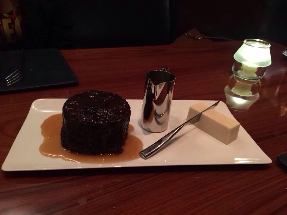 Sticky toffee pudding|Hassさん