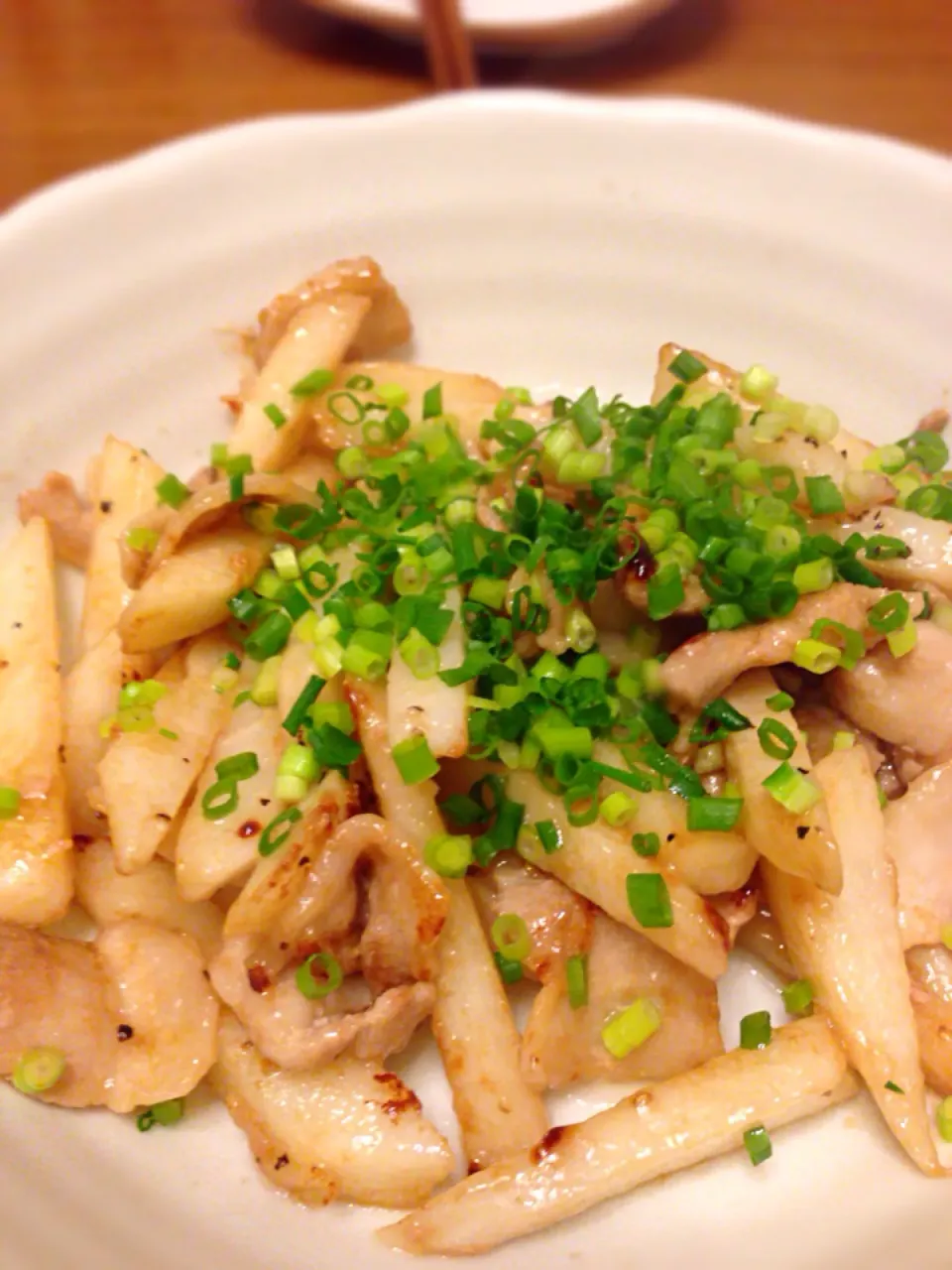 長芋と豚肉のおいマヨ炒め|夫婦ごはんさん