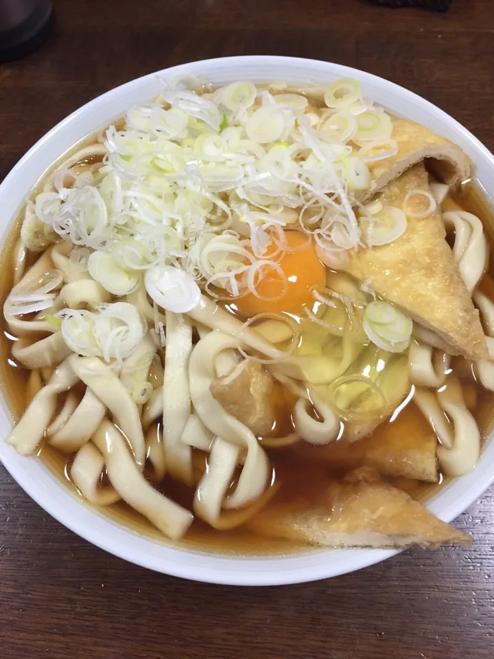 月見きつねうどん|アクちゃんさん