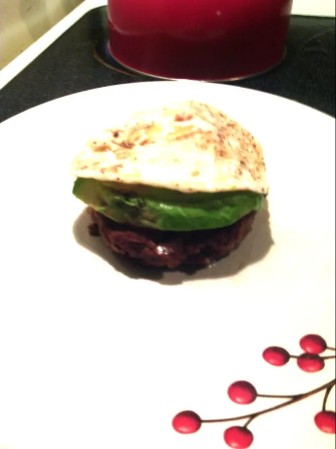 #BeefBurger #Avocdo #Egg|Bonitaさん