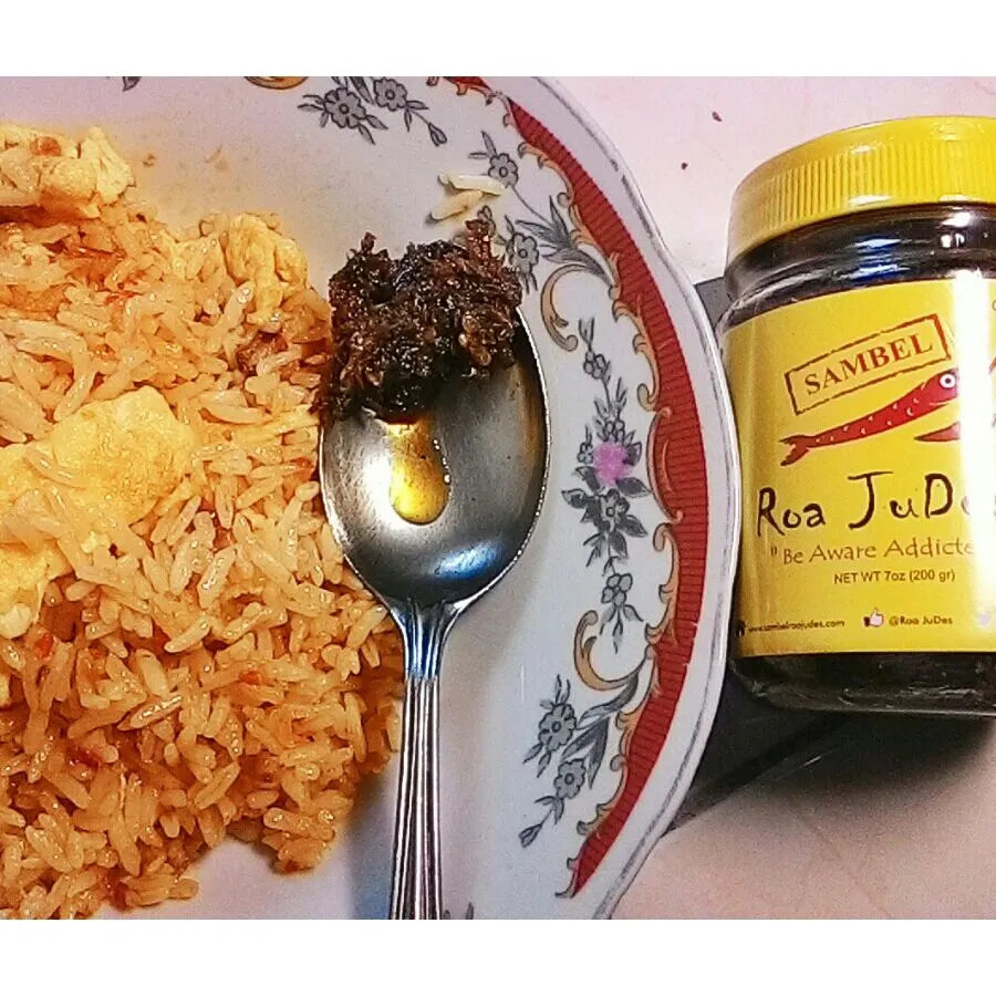 fried rice and Roa JUdes Chilli Sauce|Johan Handokoさん