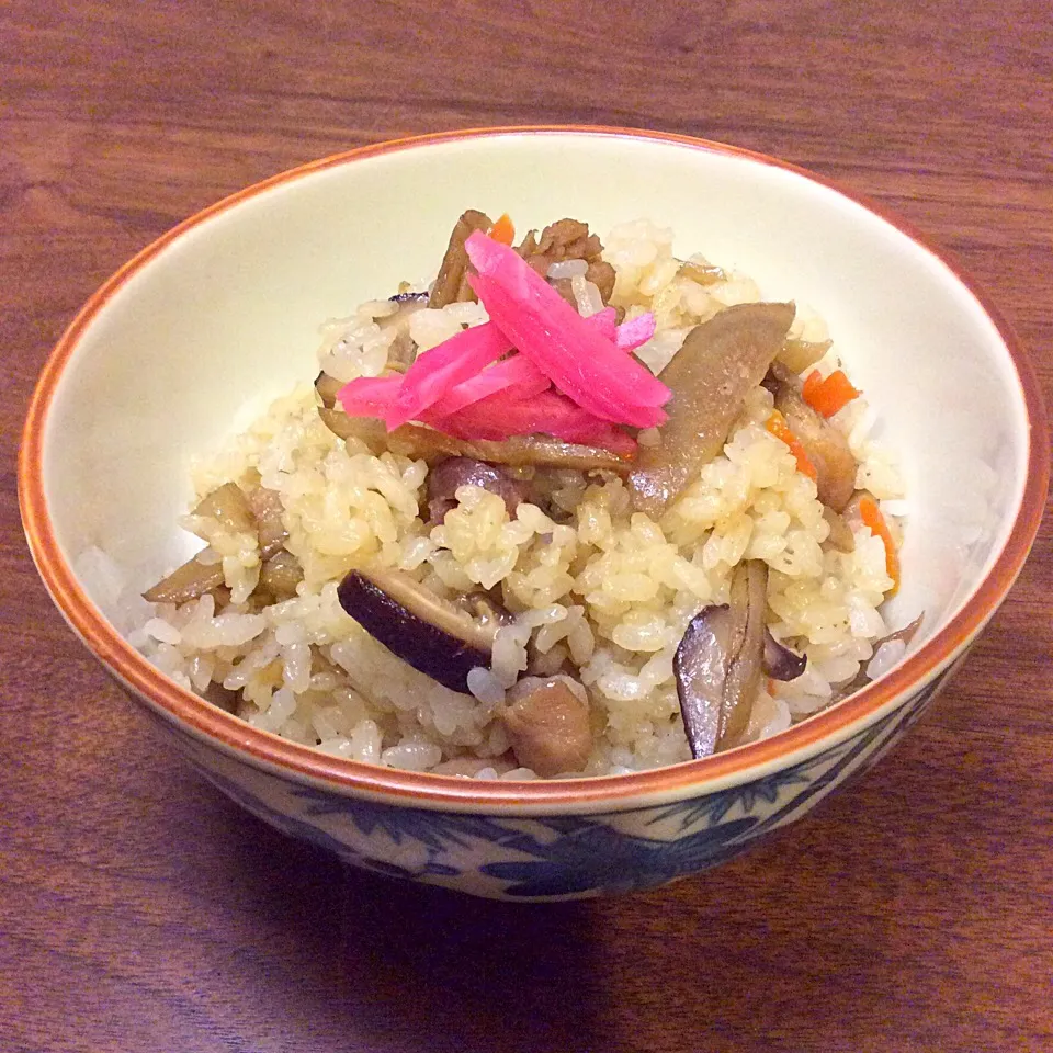 お肉屋さんに教えてもらった 鶏ごぼうご飯  砂肝入り|ちょこりんさん