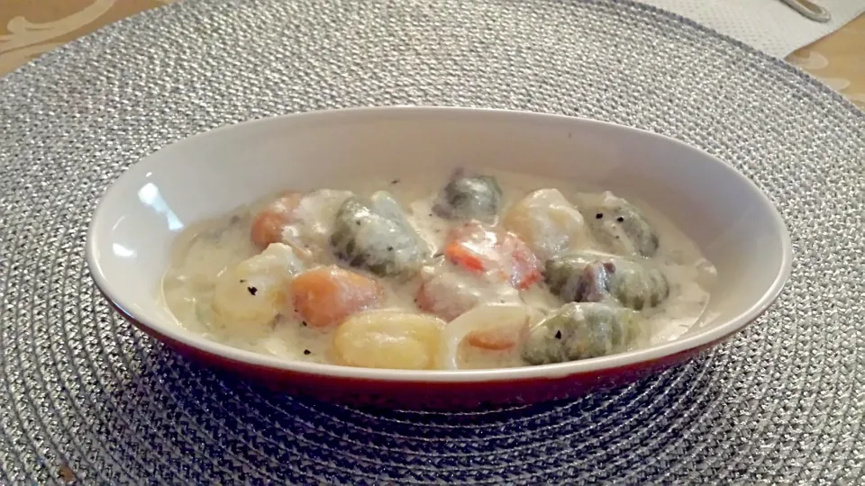 gnocchi with cream sauce.|Saito  Iwaoさん