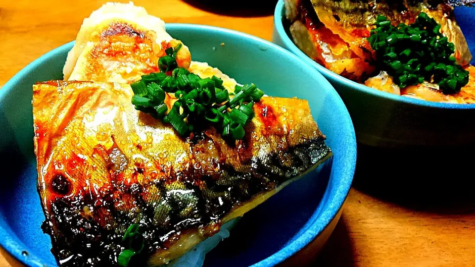 脂がのって美味しい～焼きサバ餅～💛|きゅうちゃんさん