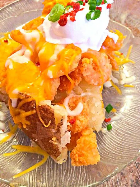 Fried Shrimp Loaded Baked Potato at Lagniappe Steak and Seafood #Seafood #Lunch #Vegetable #Main dish 😊|Alisha GodsglamGirl Matthewsさん