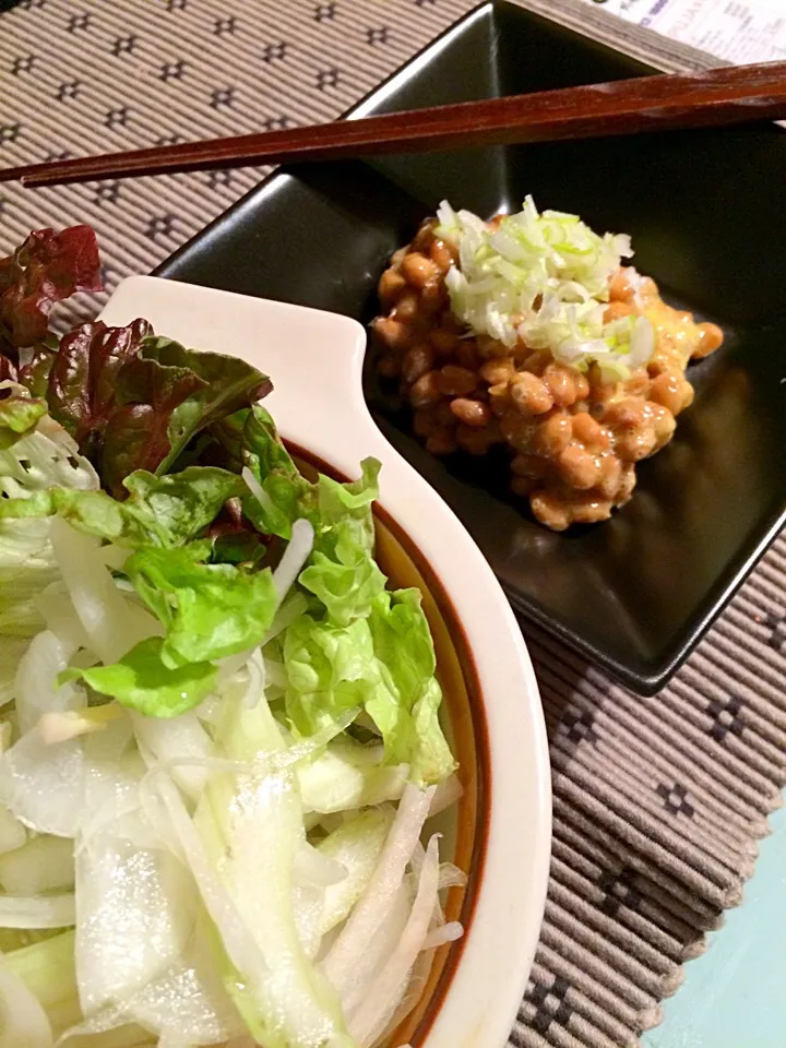 Breakfast.. Salad and natto|Nigel Nakadaさん