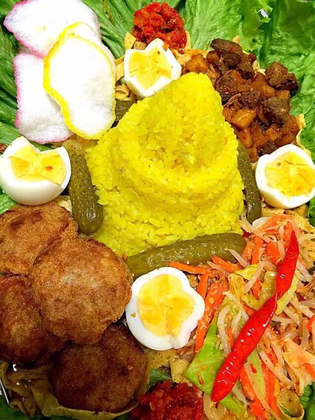 Homemade nasi kuning 😄|reviliaさん