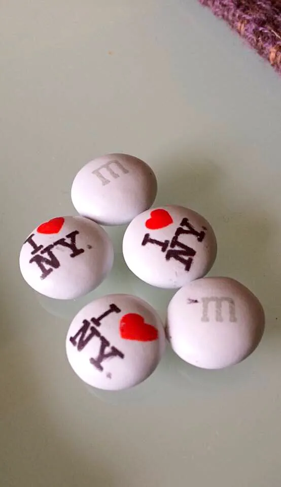 Don't play with your food!! New York M and Ms|Nigel Nakadaさん