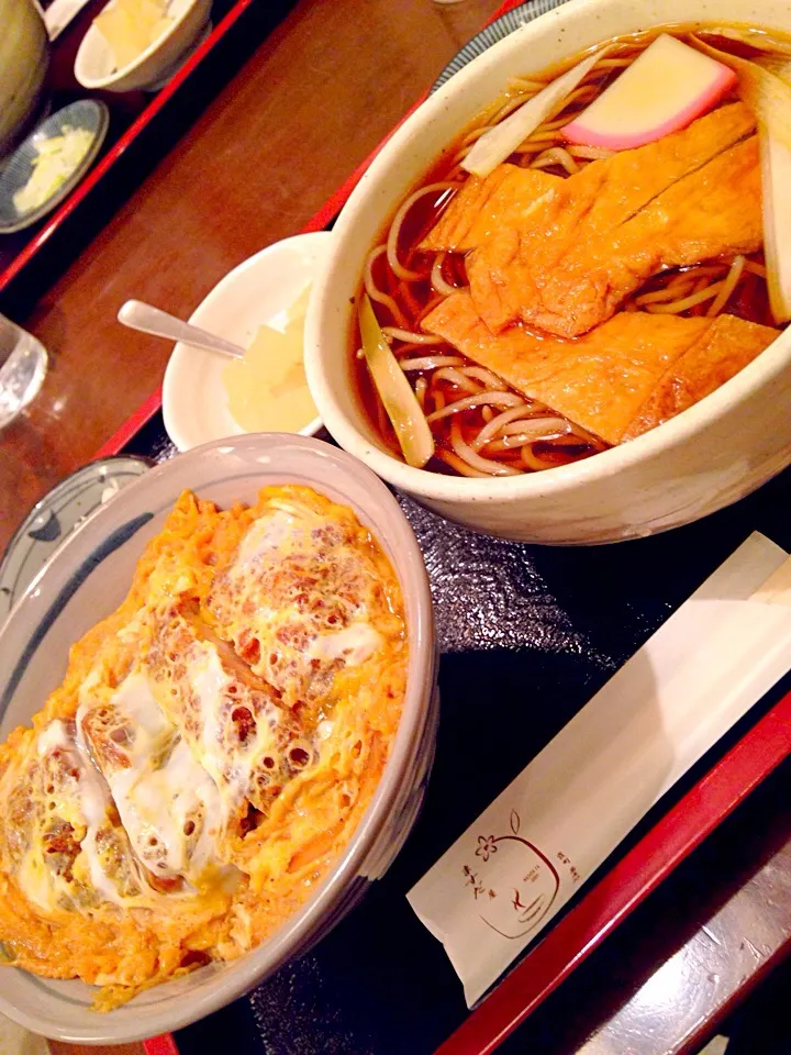 カツ丼ときつねうどん|Rin Takamuraさん