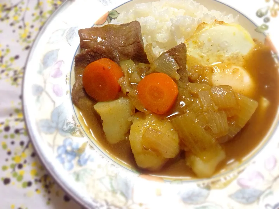 牛タンを入れてカレーにしました♪|foochanさん