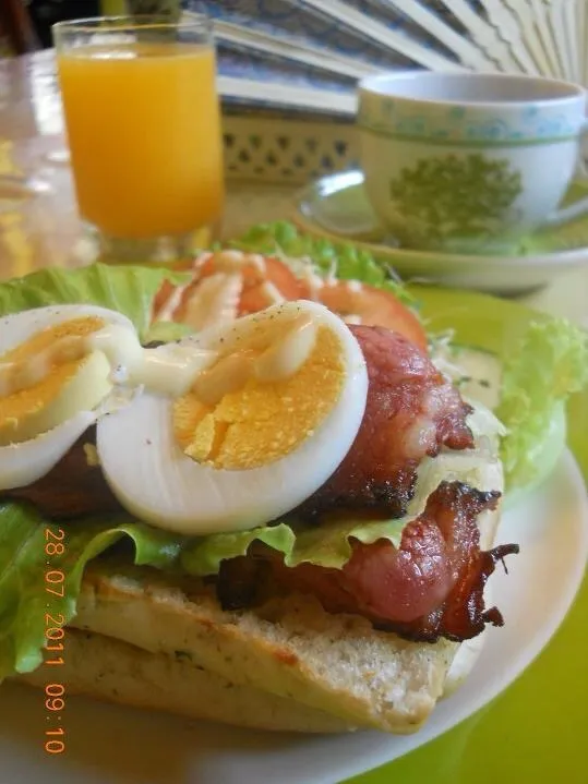 Beef Bacon  & Egg Sandwich|Joha Hassanさん