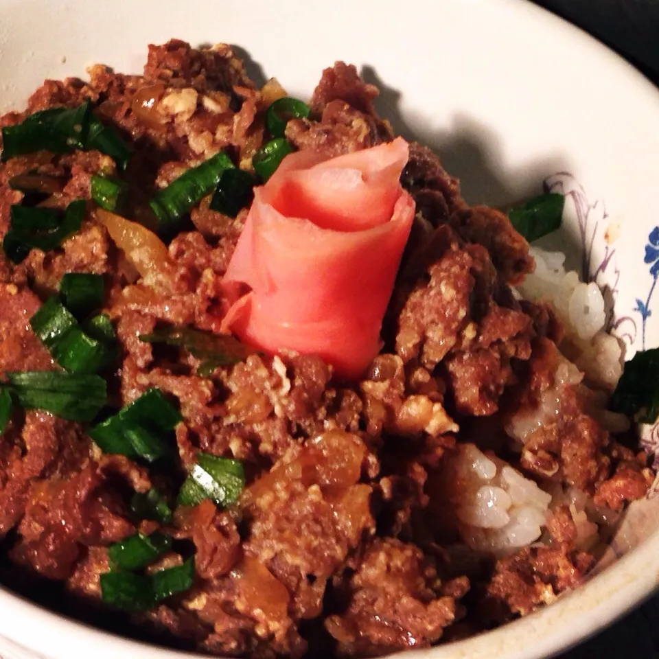 Snapdishの料理写真:Guydon beef rice bowl|Taste of Tianさん