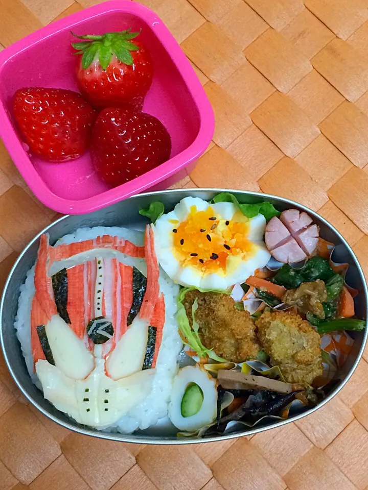 Snapdishの料理写真:息子弁当☆ 仮面ライダードライブ！|Snow10さん