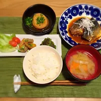 さば味噌煮、レンコンとさつまいもの甘酢|Namiさん