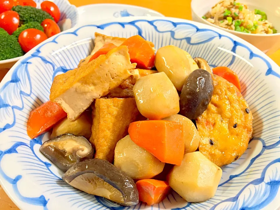 里芋と厚揚げとがんもの煮物|ルドルフさん