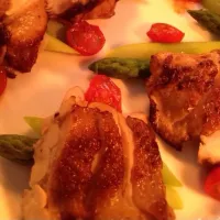 Snapdishの料理写真:Grilled chicken / tomato /asparagus / yummy 😘|330さん