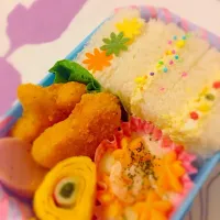 Snapdishの料理写真:お弁当( ๑॔˃̶◡ ˂̶๑॓)|まささん