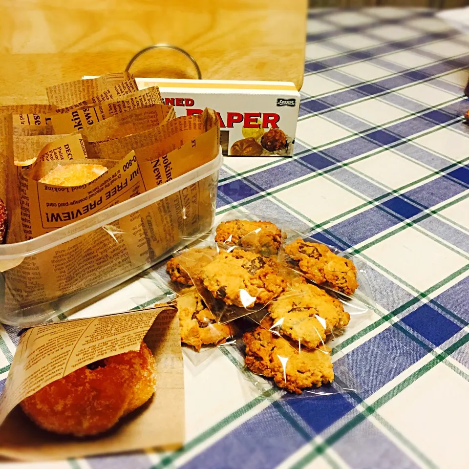 イーストドーナツ🍩&アメリカンクッキー🍪|おぎーの(｡ﾉω・ヽ)ﾁﾗｯさん