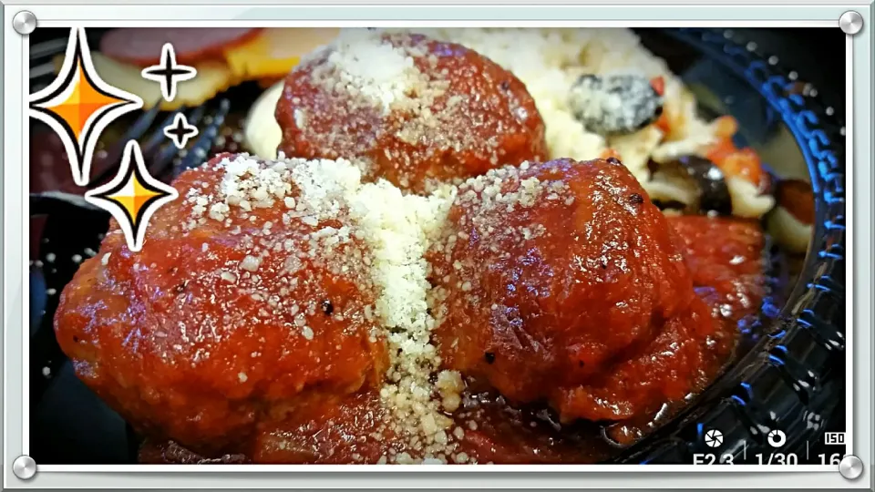 Mrs. Ford's delicious Meatballs with Pasta salad (^_^)!|Jihollandさん