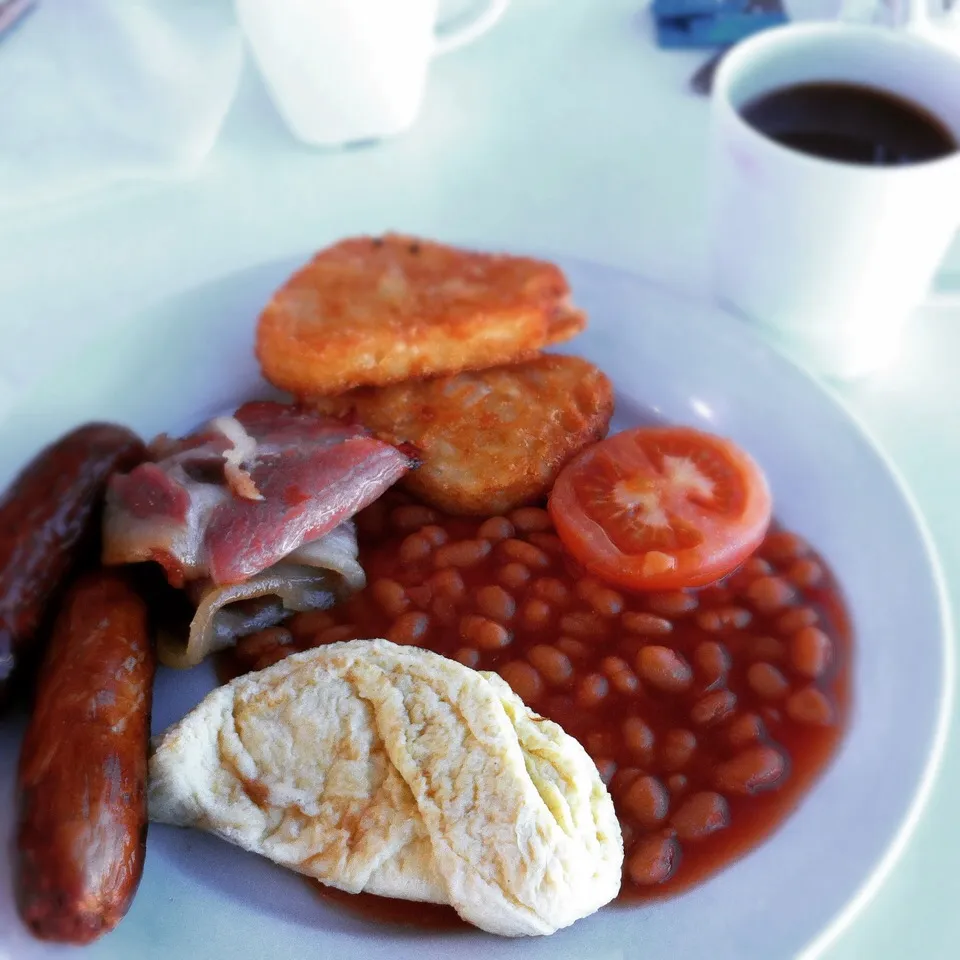 Ikea breakfast with coffee £2.25|Carol Liさん