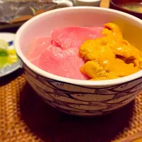 Snapdishの料理写真:大トロ&ウニ丼！|Namiさん