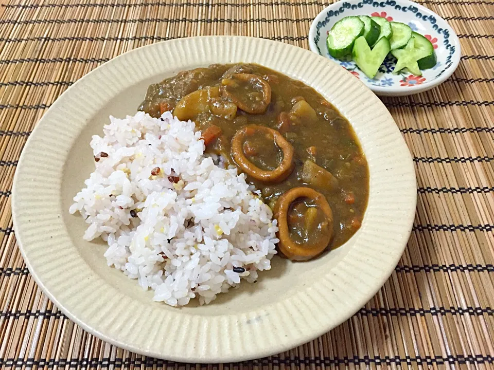 シーフードカレーと浅漬け。|KOMACHIさん