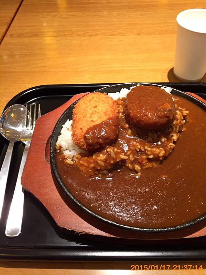 Snapdishの料理写真:鉄板カレー・印度のルー|カリヤ レイイチロウ。さん