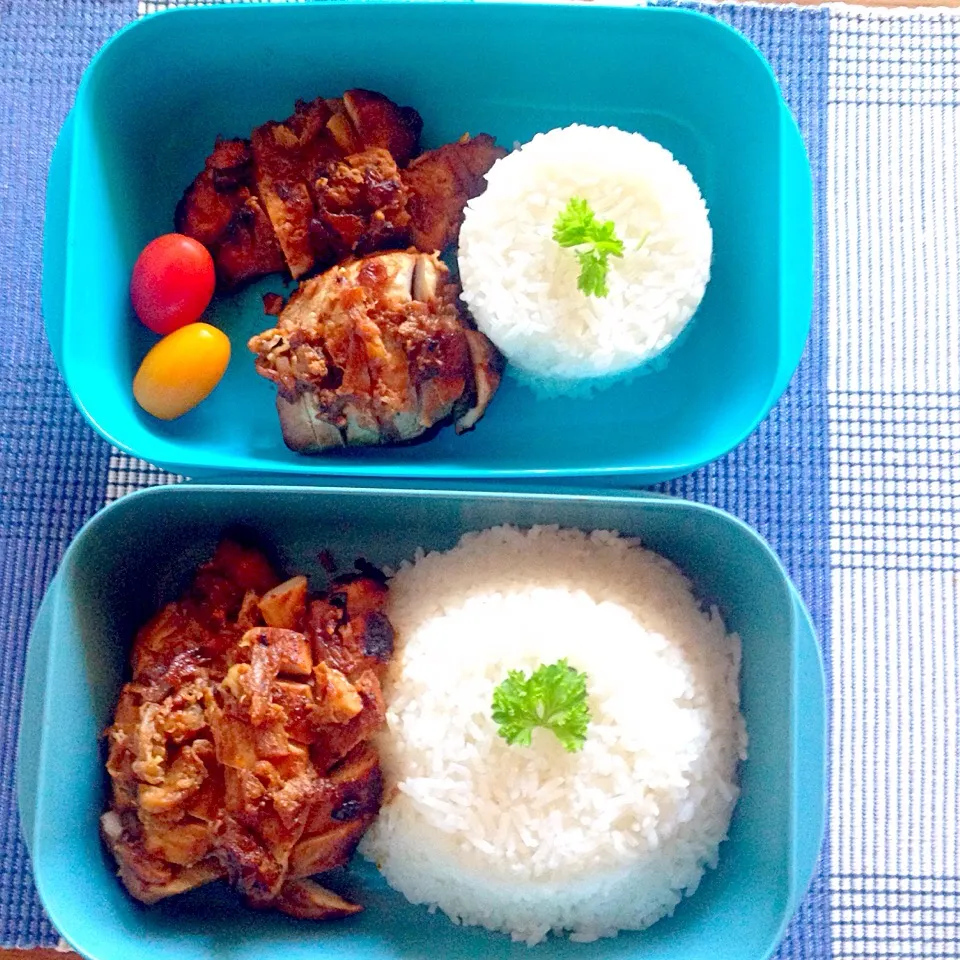 Snapdishの料理写真:pineapple teriyaki baon boxes!🍴😊|KC Agustinさん