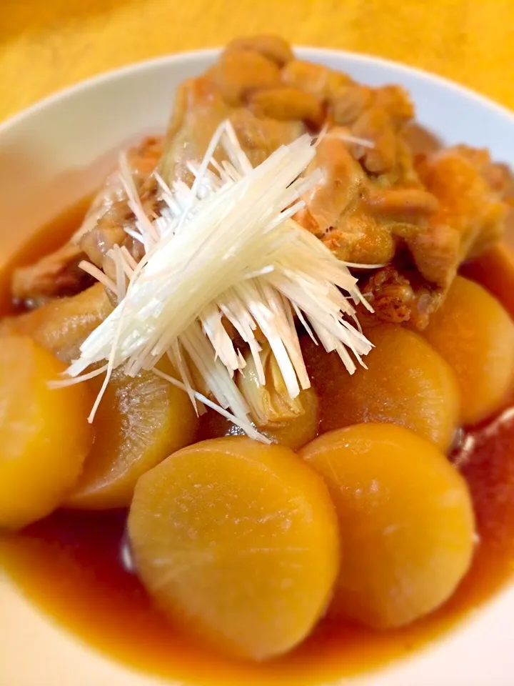 鶏手羽と大根の煮物|kotomiさん