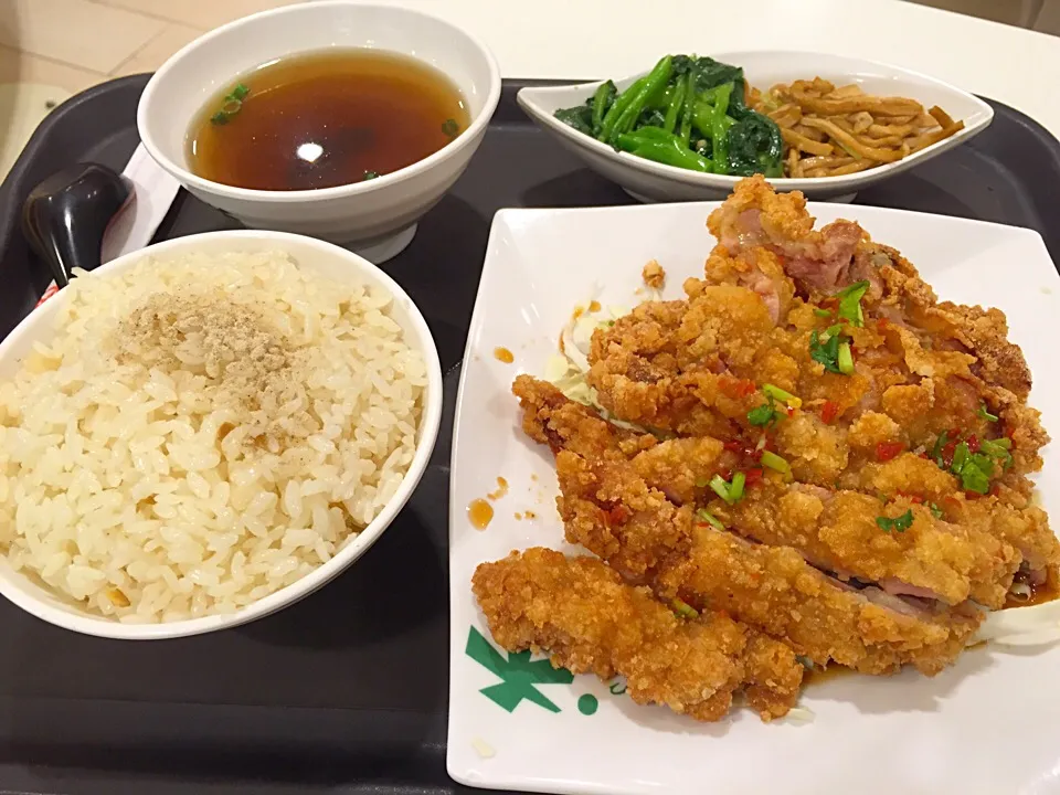 Spicy fried chicken with rice|jaszminnyさん