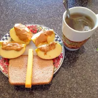 Snapdishの料理写真:Breakfest!!|nadia issaさん