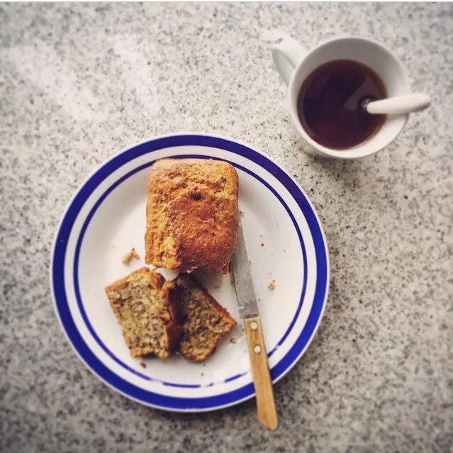 Sis's Homemade Banana Apple Yogurt Bread with Flaxseeds | Dublin Morning Tea|zoesoeさん